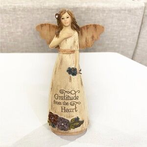 Simple Spirits Angel Figurine Gratitude From The Heart Pavilion Gift Decor